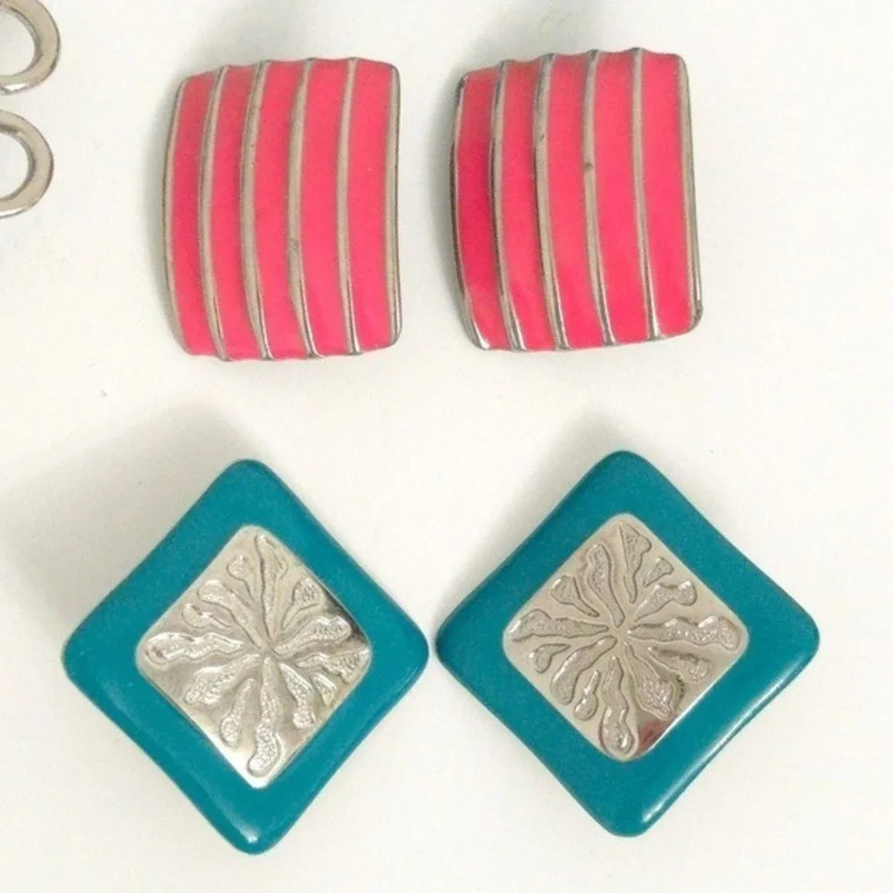 Vintage Clip Earring Lot (Set of 5)- Black, Silver, Blue,‎ Green, Pink